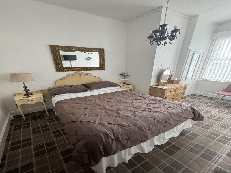 Albemarle Hotel image