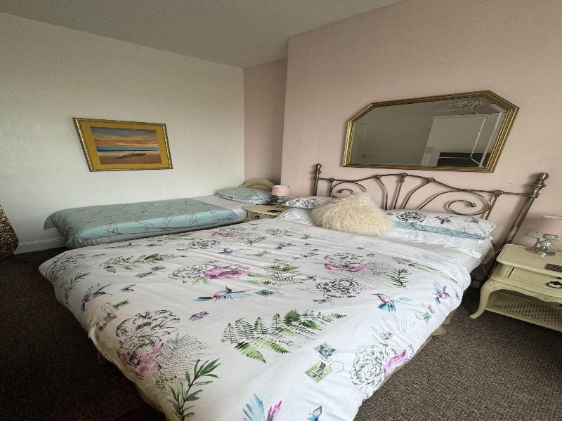 Albemarle Hotel image