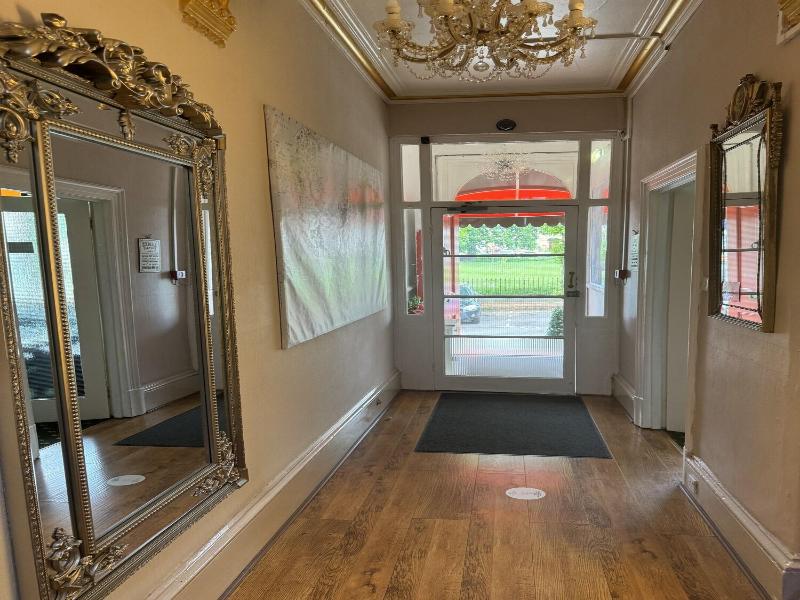 Albemarle Hotel image