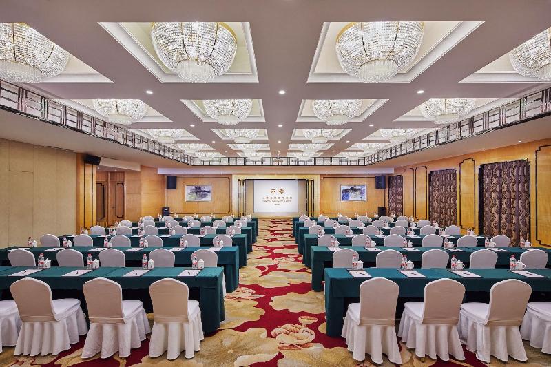 Yun-zen Lotus Hotel image