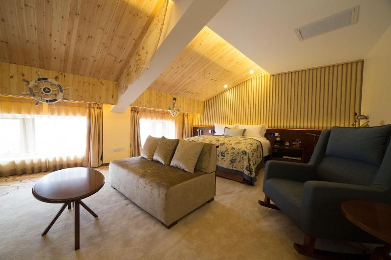 Yun-zen Lotus Hotel image