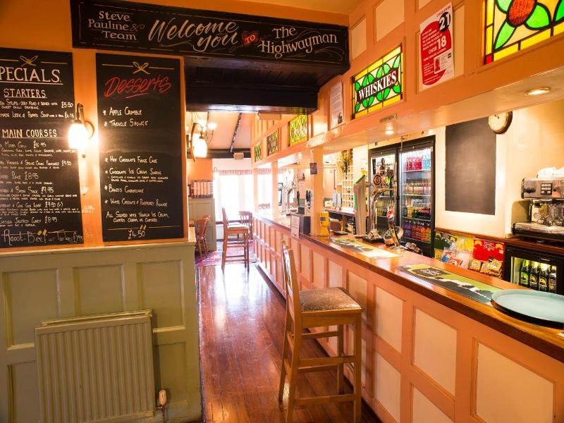 Relaxinnz The Highwayman Inn image