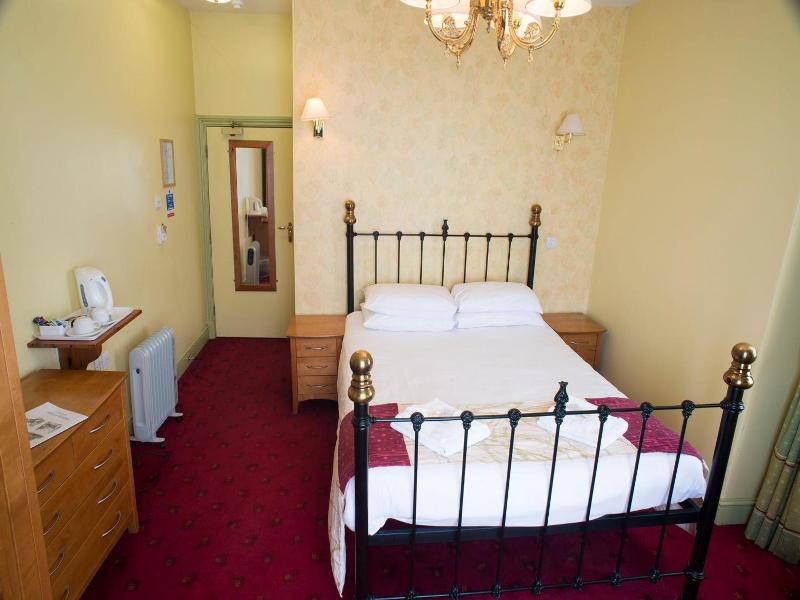 Relaxinnz The Highwayman Inn image