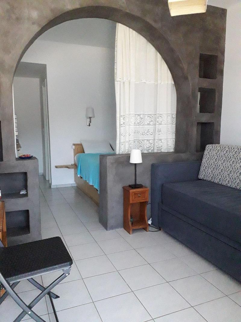 Diosmarini Studios & Apartments image