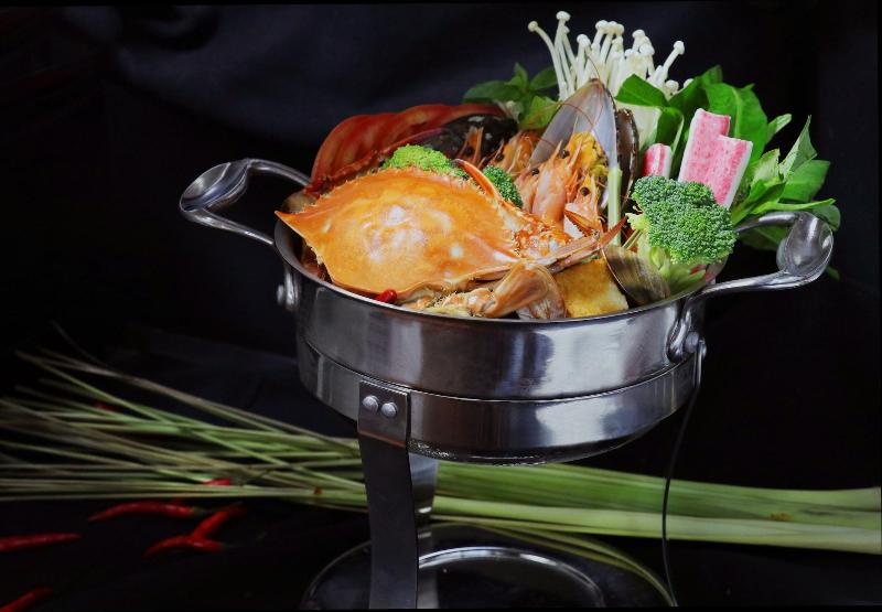 Swisstouches Hotel Xian image