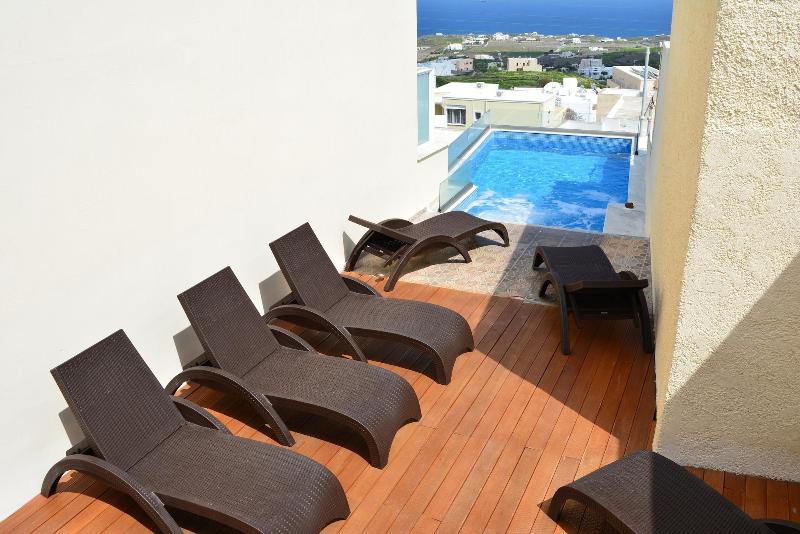 Anemomilos Suites image