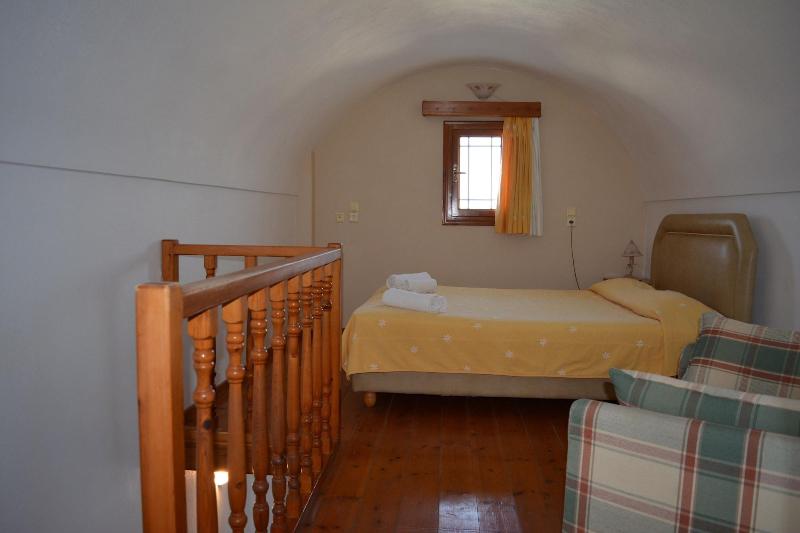 Anemomilos Suites image