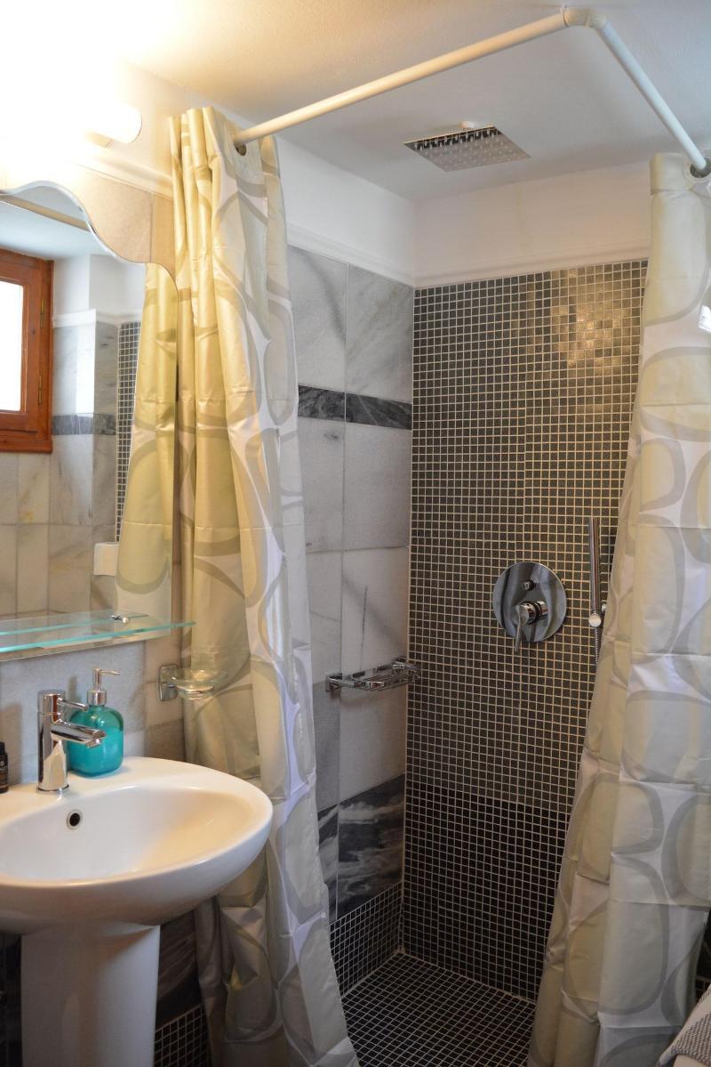 Anemomilos Suites image