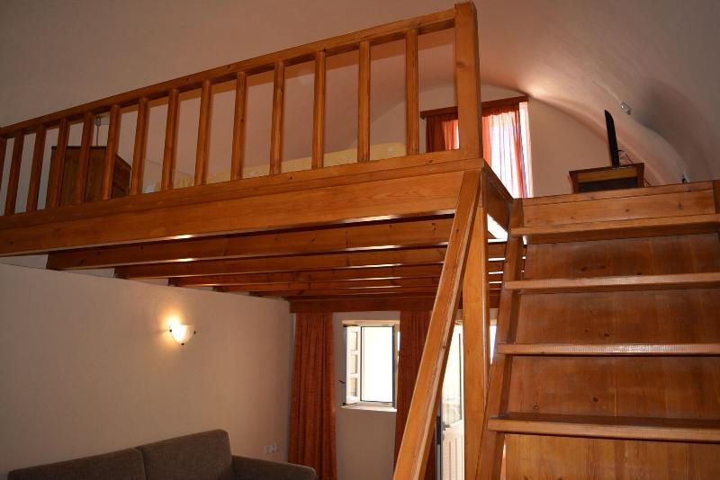 Anemomilos Suites image