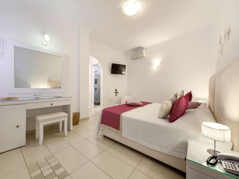 Dream Island Hotel image