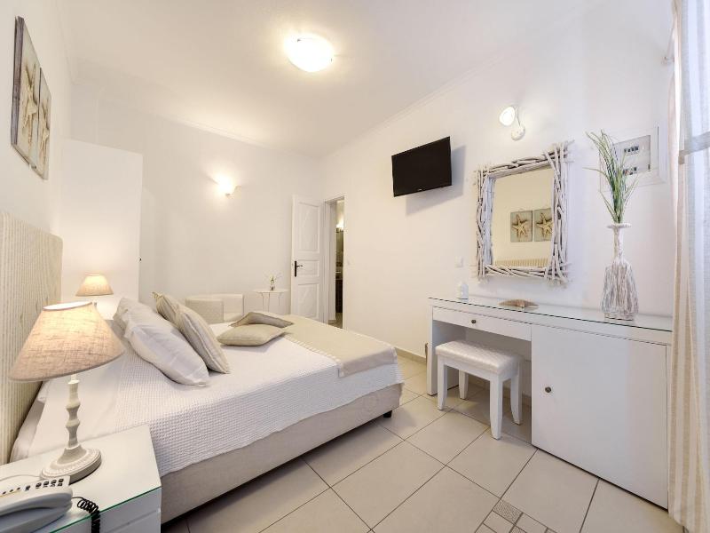 Dream Island Hotel image