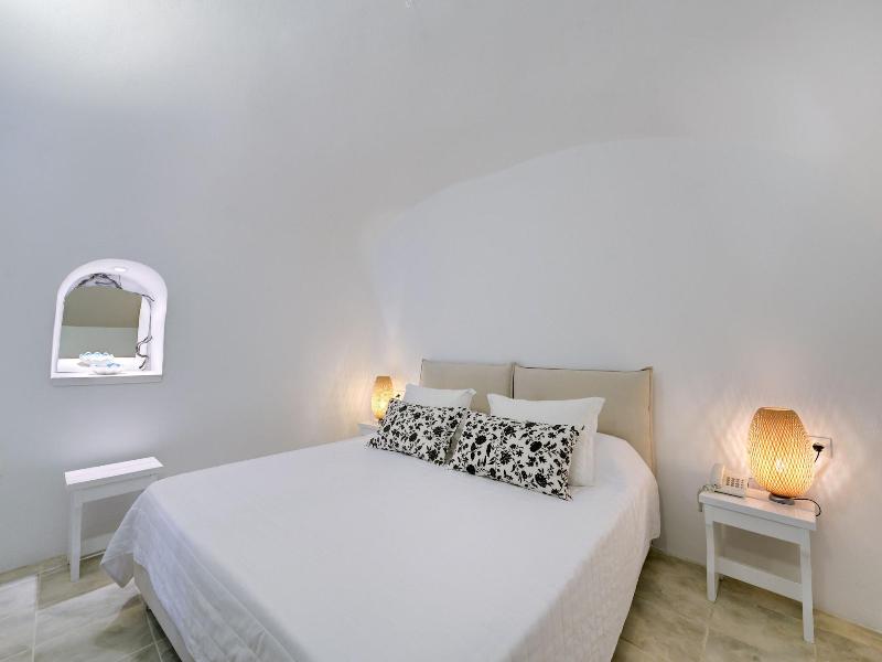 Dream Island Hotel image