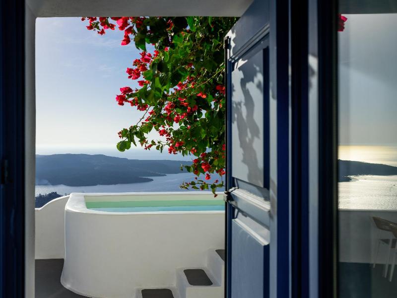 Kamares Apartments image