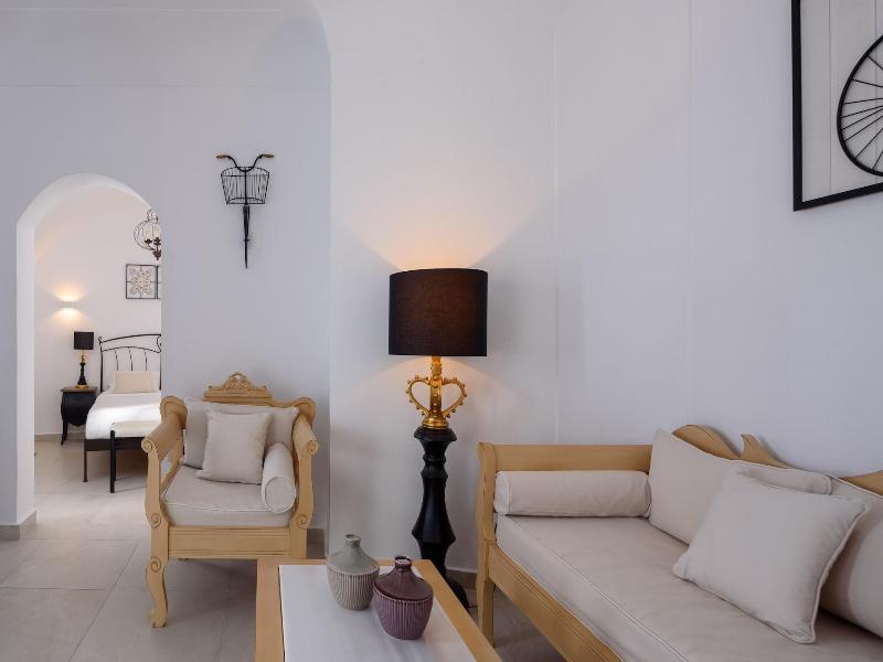 Kamares Apartments image