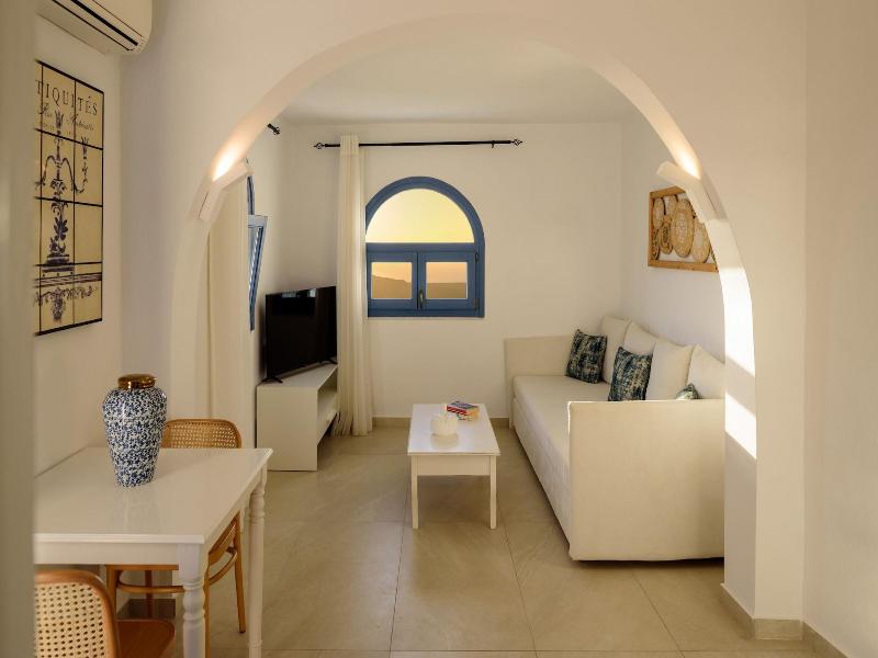 Kamares Apartments image