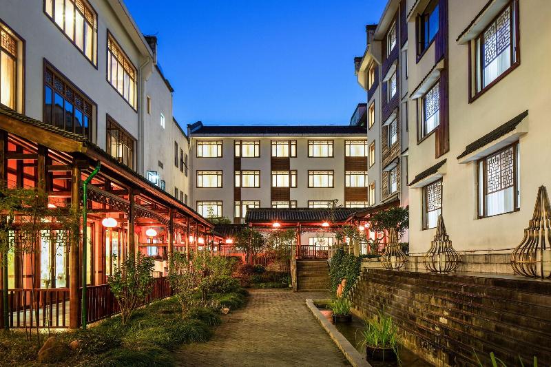 Jiuhua Mountain Julong Hotel image