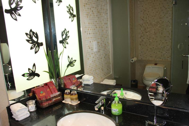 Jiuhua Mountain Julong Hotel image
