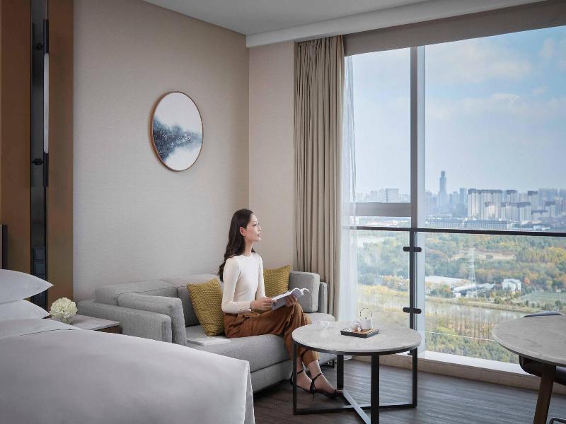 Jiaxing Marriott Hotel image