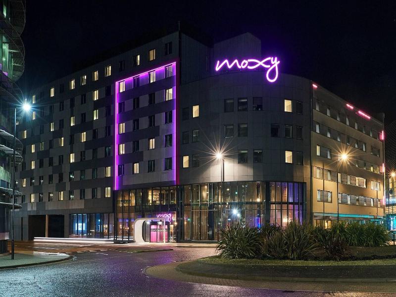 Moxy Southampton image