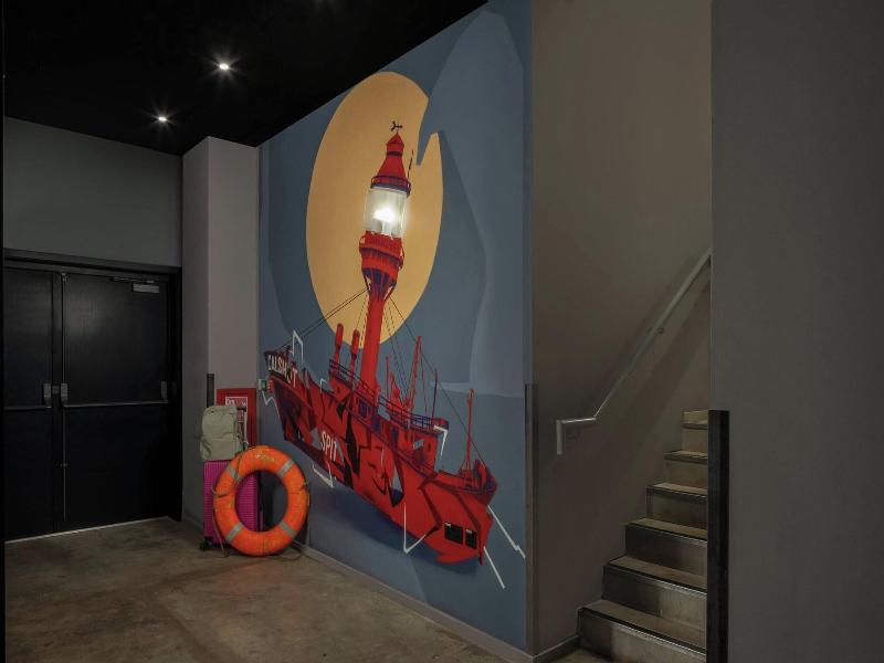 Moxy Southampton image