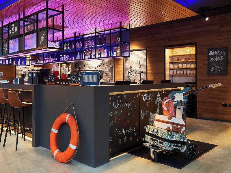 Moxy Southampton image