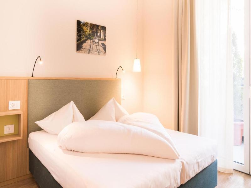 Flora Hotel & Suites image