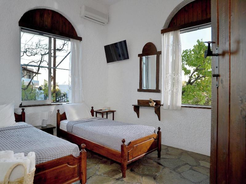 Vasilaras Hotel image