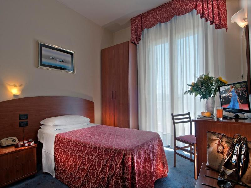 Hotel Terme Belsoggiorno image