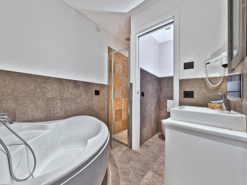 Hotel Terme Belsoggiorno image