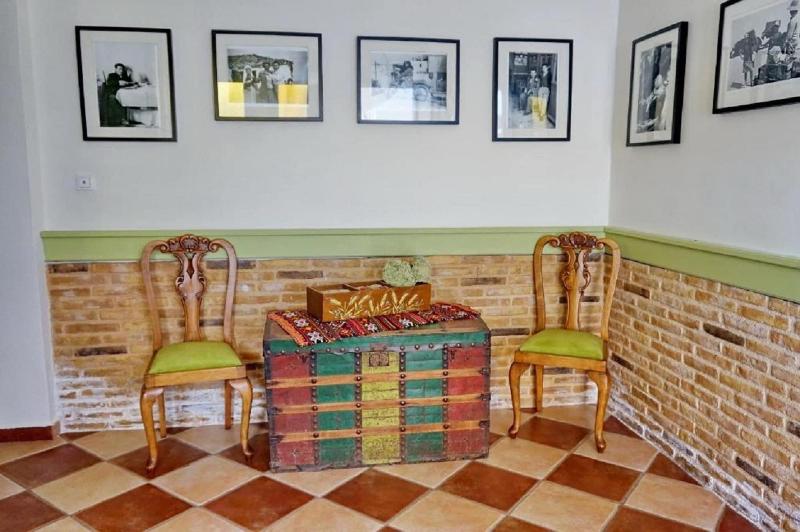 Saronis Hotel image