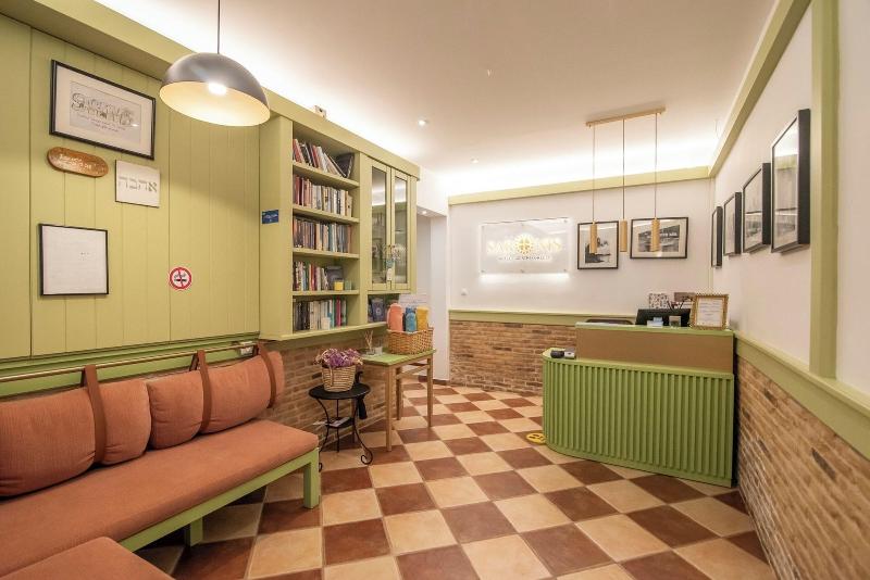 Saronis Hotel image