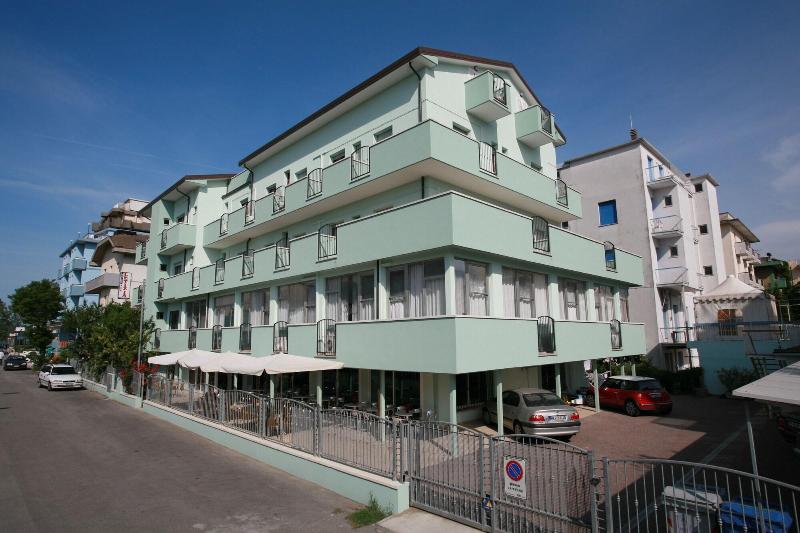 Hotel Letizia image
