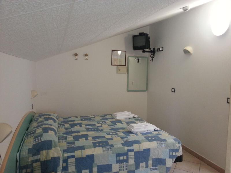 Hotel Letizia image