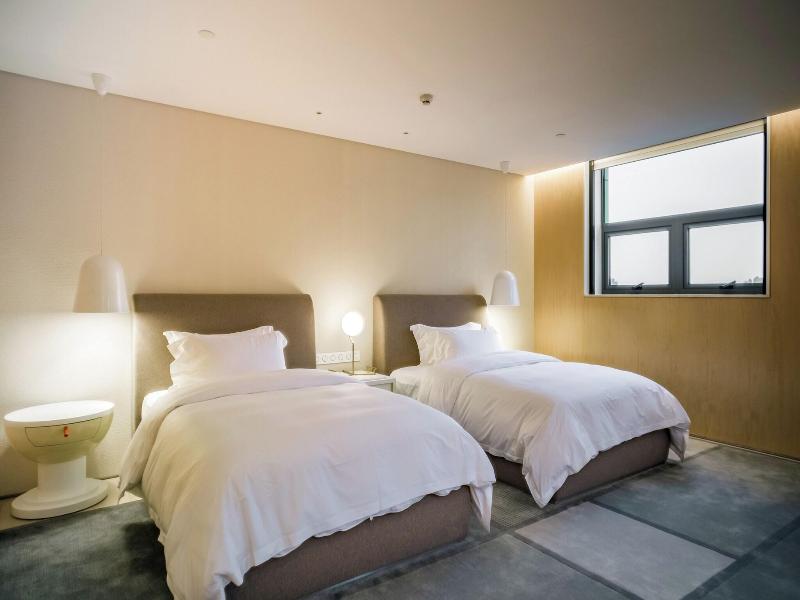 Sifang Hotel Nanjing image