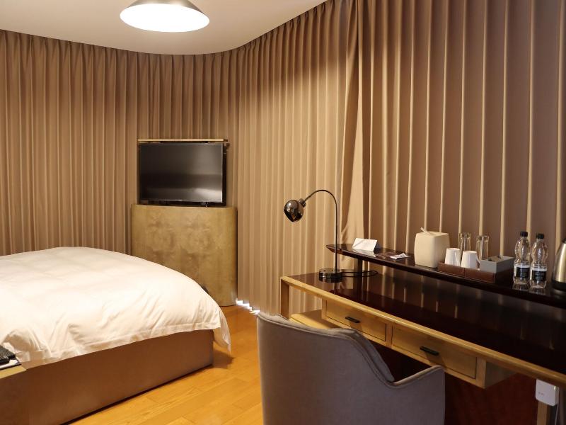 Sifang Hotel Nanjing image