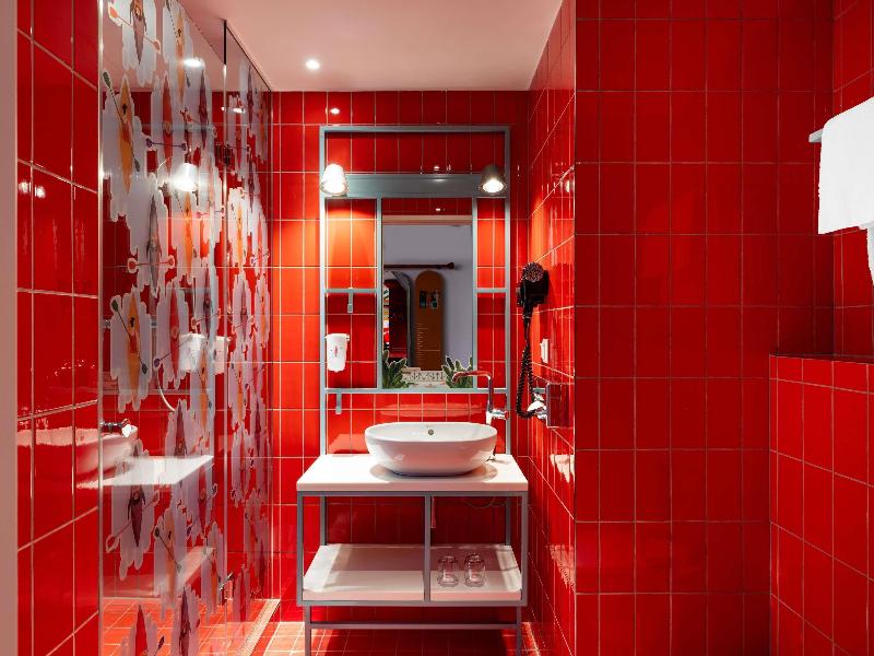 Ibis Styles Warszawa Centrum image