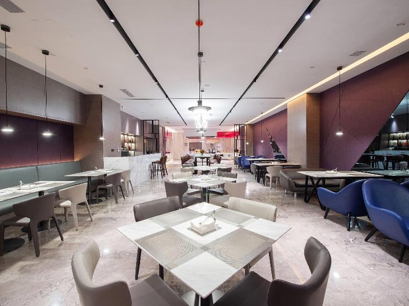 Mercure Harbin Sophia Church Hotel