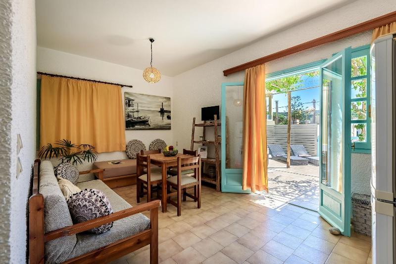 Ilias Apartments image