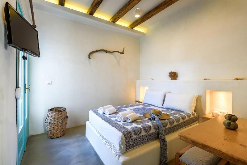 Ilias Apartments image