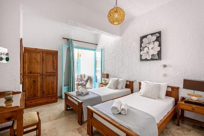 Ilias Apartments image
