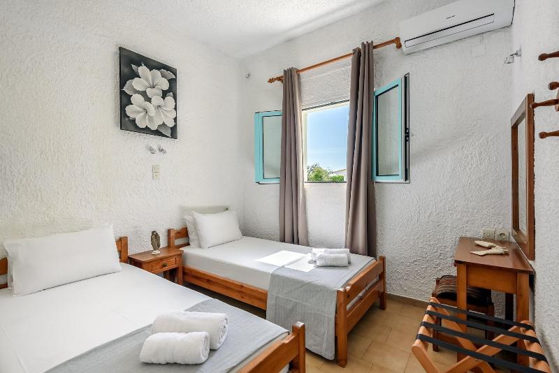 Ilias Apartments image