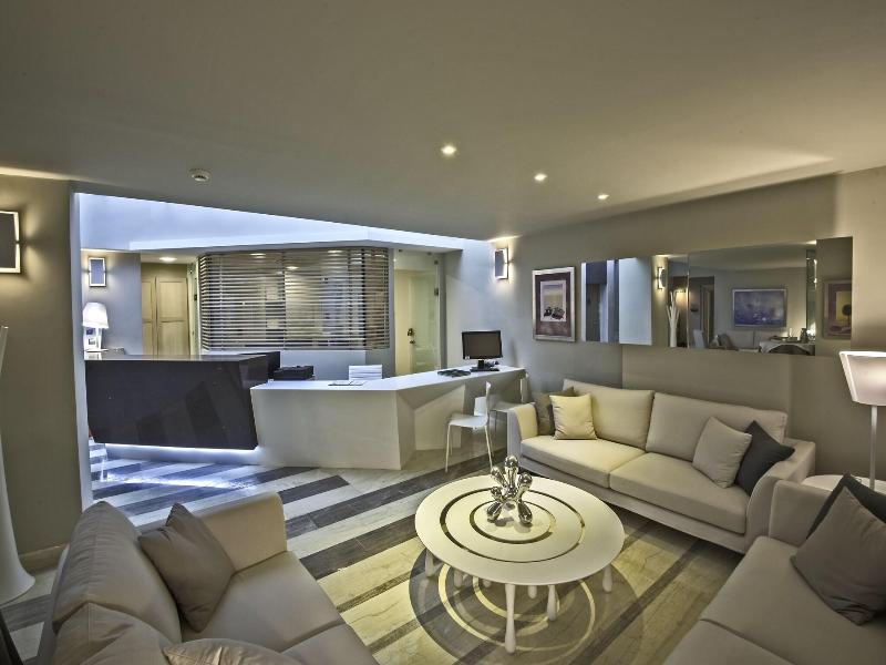 Swell Boutique Hotel image