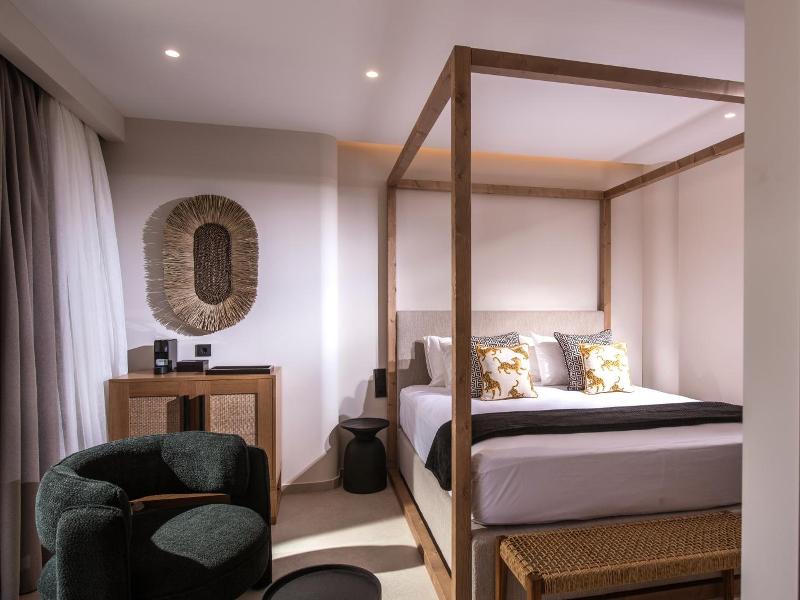 Ammos Boutique Apartments & Suites image