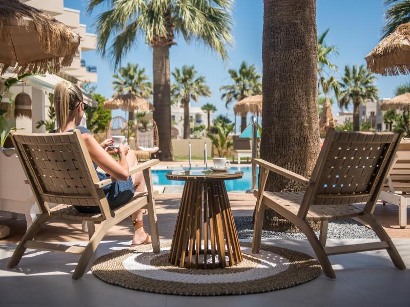 Ammos Boutique Apartments & Suites image