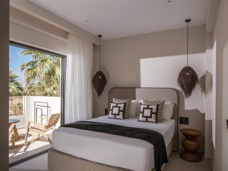 Ammos Boutique Apartments & Suites image