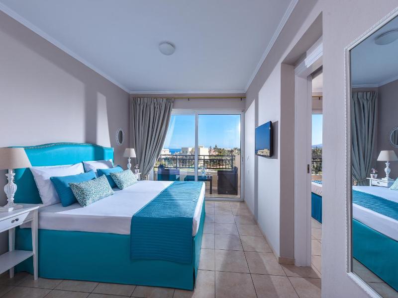 Ammos Boutique Apartments & Suites image