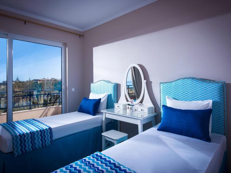 Ammos Boutique Apartments & Suites image