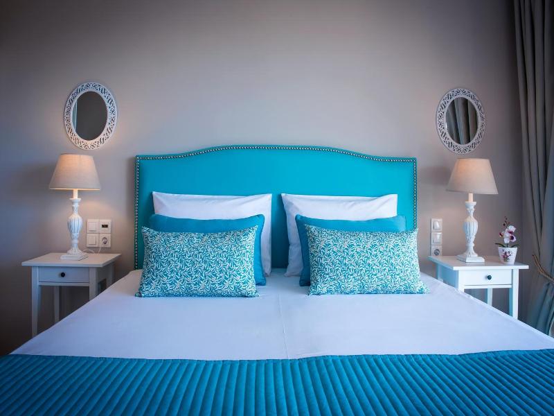 Ammos Boutique Apartments & Suites image