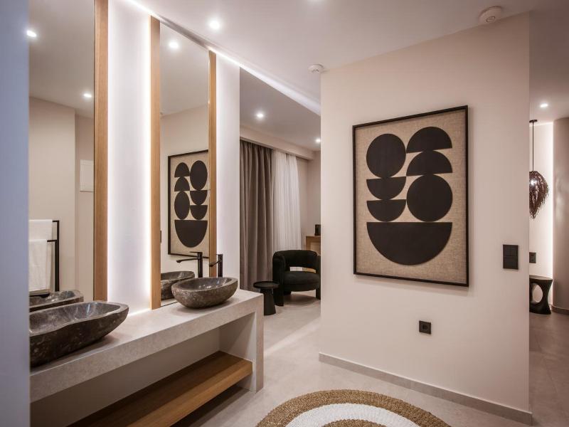 Ammos Boutique Apartments & Suites image