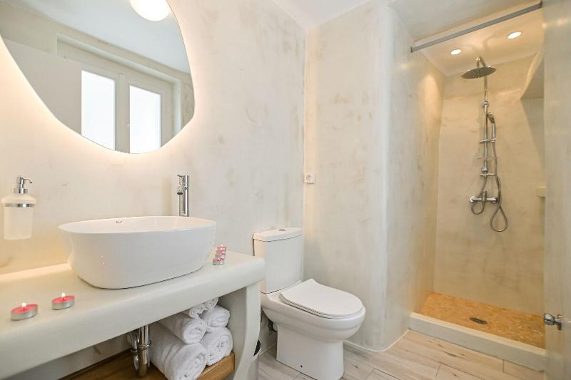 Venetian Suites image